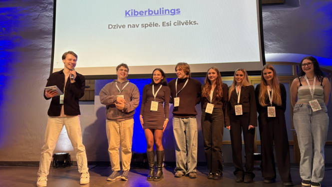 Foto no pasākuma jauniešiem