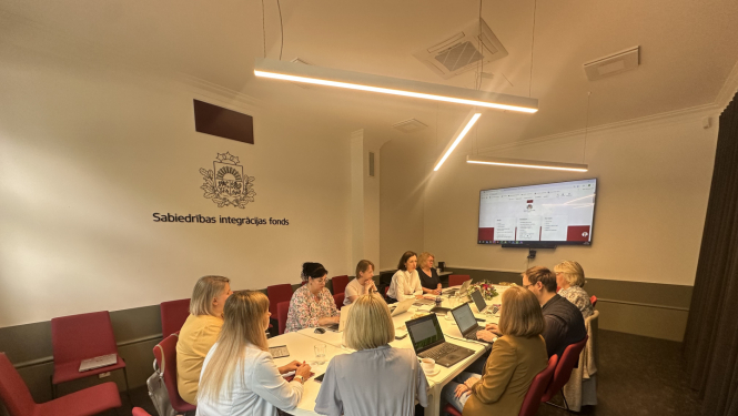 Foto attēlo tikšanos ar Latvijas jaunatnes agenturu