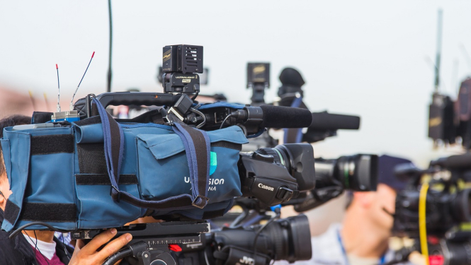 Publicitātes foto ar medijiem