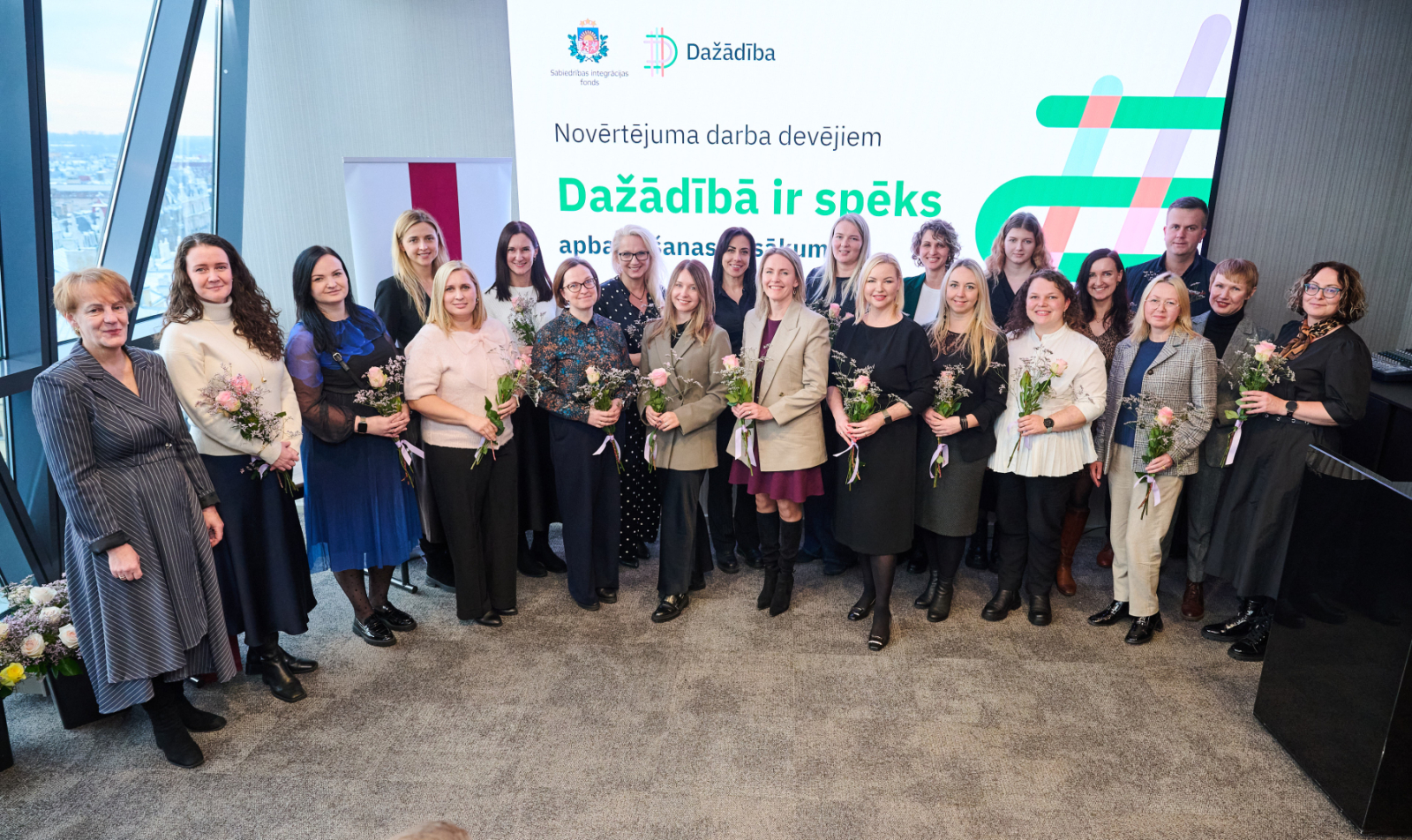 apbalvojuma saņēmēju bilde