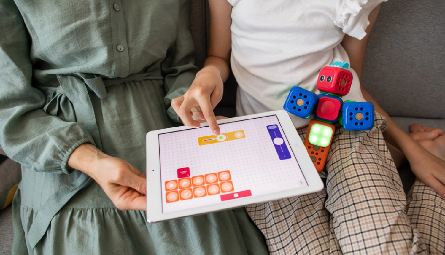 Attēls attēlo ģimeni