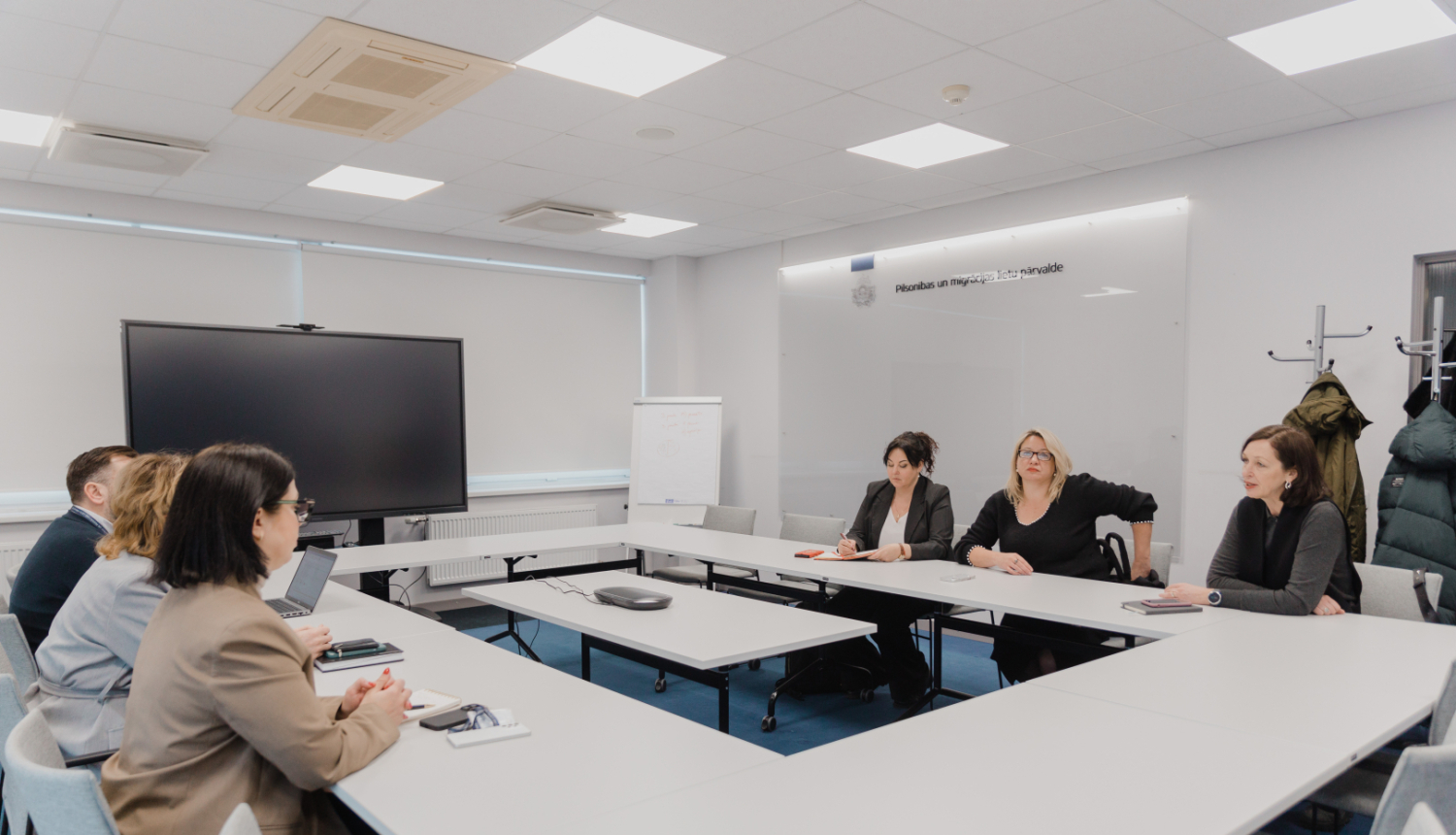 Attēlā tikšanās dalībnieki